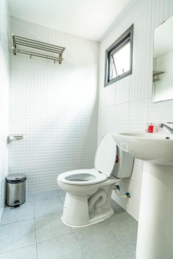 באן תאי Laewan Guesthouse מראה חיצוני תמונה